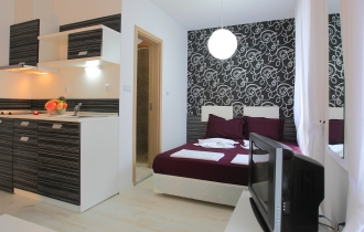 Aparthotel Rainbow III & IV