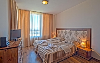 CORNELIA APARTHOTEL