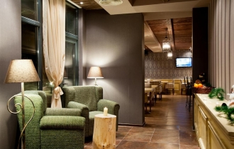 CORNELIA APARTHOTEL