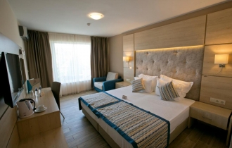 Royal Bay Resort