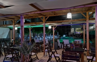 Tropics Hotel