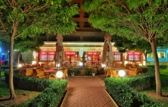 Paradise Green Park Aparthotel