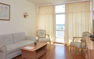 GRAND HOTEL NIRVANA (ex. Grand Hotel Oasis)