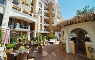 HARMONY SUITES 8,9 APARTHOTEL /DREAM ISLAND/