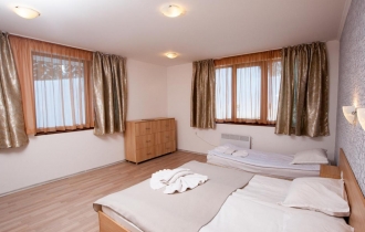 Forest Nook Aparthotel_Annex building