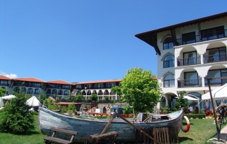 Manastira **** (St Vlas)