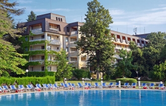 Lotos **** (Riviera)