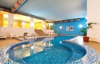 Stream Resort