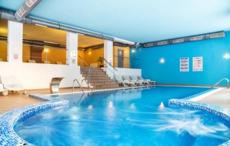 Stream Resort