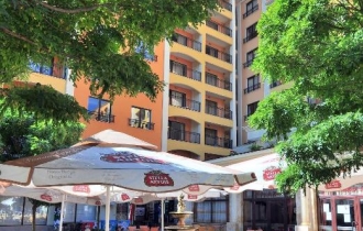 Paradise Green Park Aparthotel