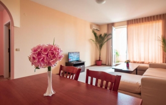 Paradise Green Park Aparthotel