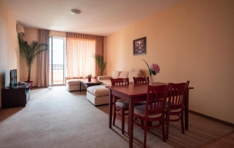 Paradise Green Park Aparthotel