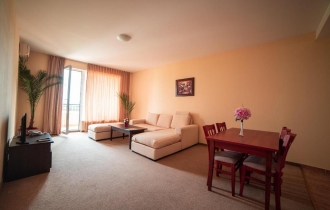 Paradise Green Park Aparthotel