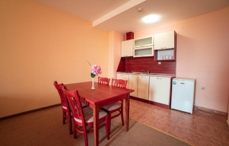 Paradise Green Park Aparthotel