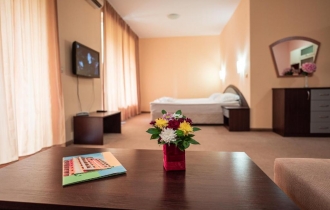 Paradise Green Park Aparthotel