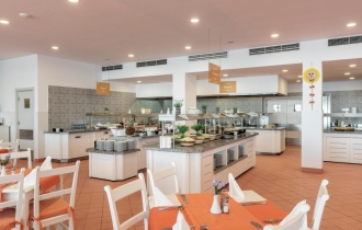 AluaSun Helios Beach