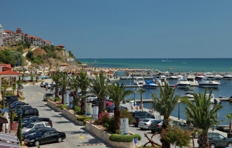 Palace Marina Dinevi
