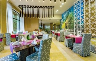 Royal Beach Barcelo