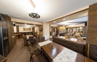 Forest Nook Aparthotel_Annex building