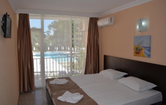 Hotel Riva Park 4*