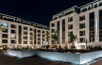 AZUR PREMIUM APARTHOTEL