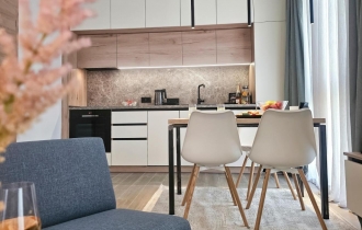 AZUR PREMIUM APARTHOTEL