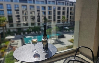 AZUR PREMIUM APARTHOTEL