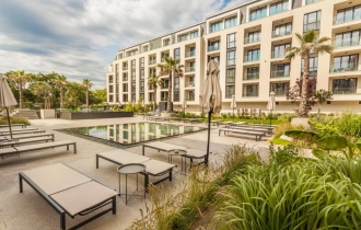 AZUR PREMIUM APARTHOTEL