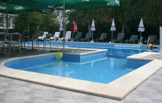 Aurelia 3*