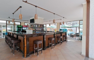 Grand Kamelia, Cолнечный берег