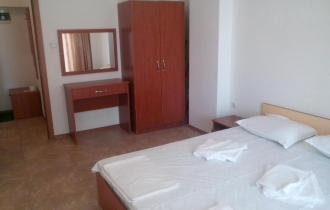 Grand Kamelia, Cолнечный берег