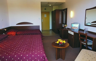 Continental 3*