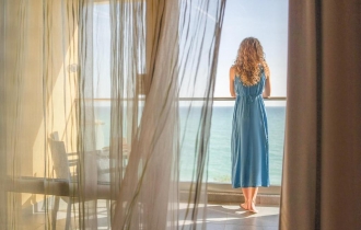 Moko Beach by Grifid