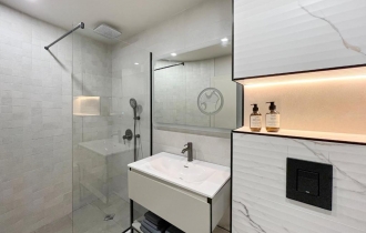 Moko Beach by Grifid