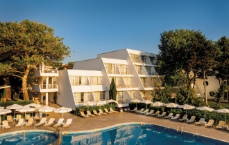 AluaSun Helios Beach