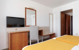 AluaSun Helios Beach