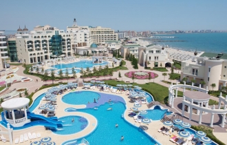 SUNSET RESORT