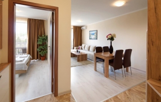 Villa Sardinia , Святой влас