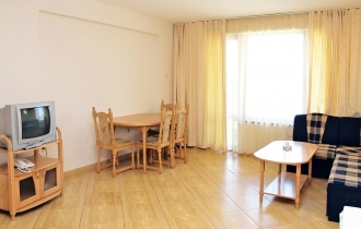 Golden Dreams Apart Sunny beach