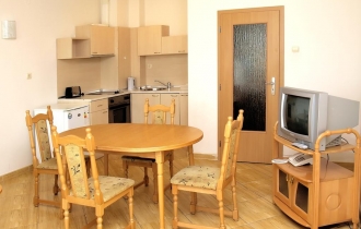 Golden Dreams Apart Sunny beach