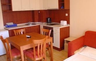 Golden Dreams Apart Sunny beach