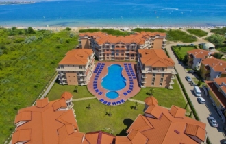 Hacienda Beach Resort