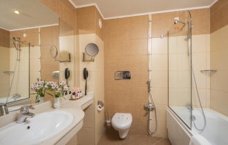 SVETI SPAS *****