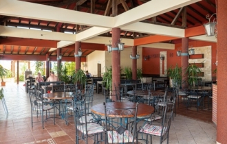 Aqua Paradise Resort