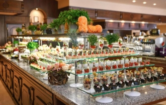 Moko Beach by Grifid