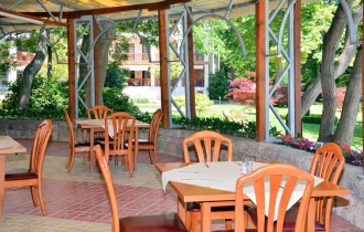 Estreya Residence
