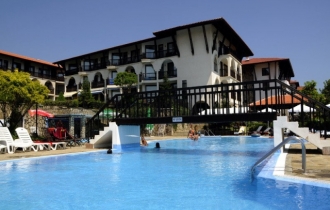 Manastira **** (St Vlas)