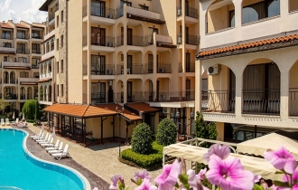 Rose Village, SUNNY BEACH