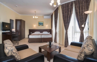Rome Palace Deluxe Aparthotel