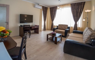 Rome Palace Deluxe Aparthotel